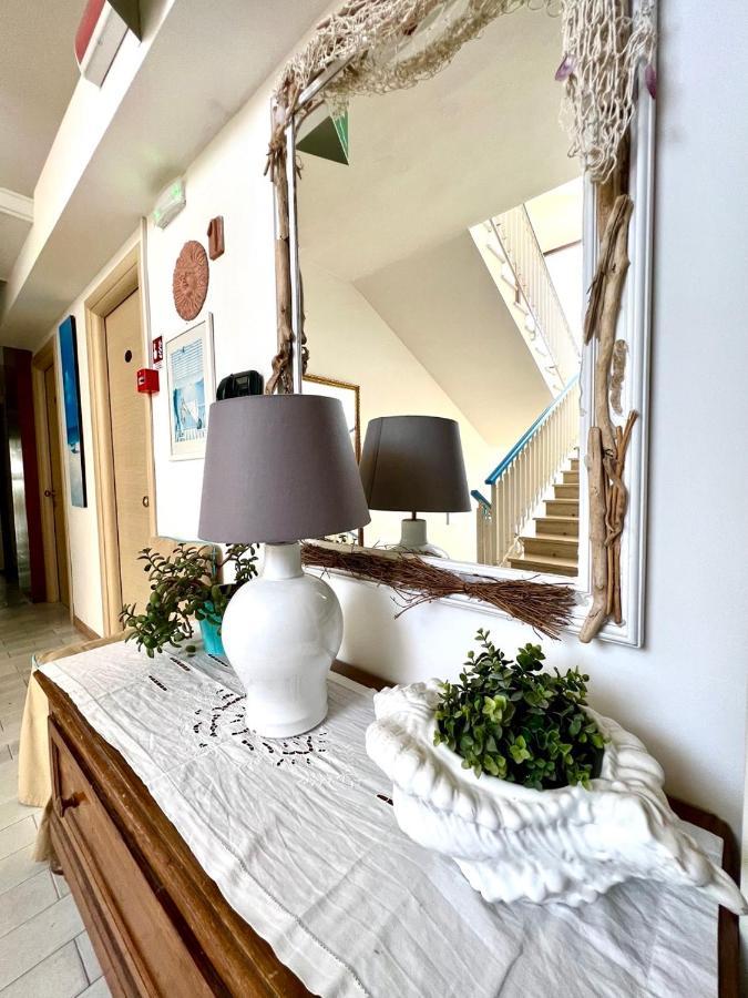 Hotel Giorgetti Orange Bellaria-Igea Marina Ngoại thất bức ảnh