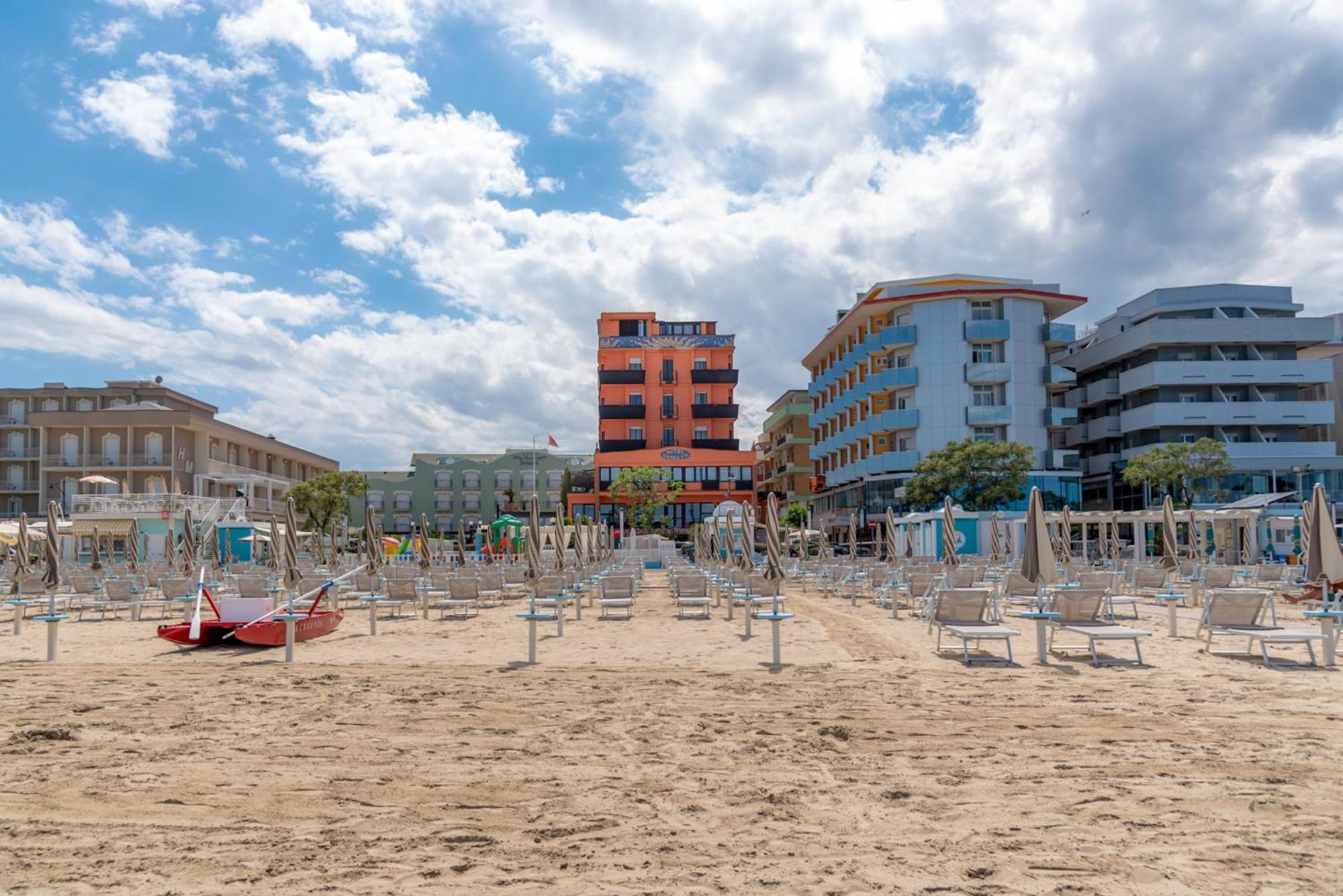 Hotel Giorgetti Orange Bellaria-Igea Marina Ngoại thất bức ảnh